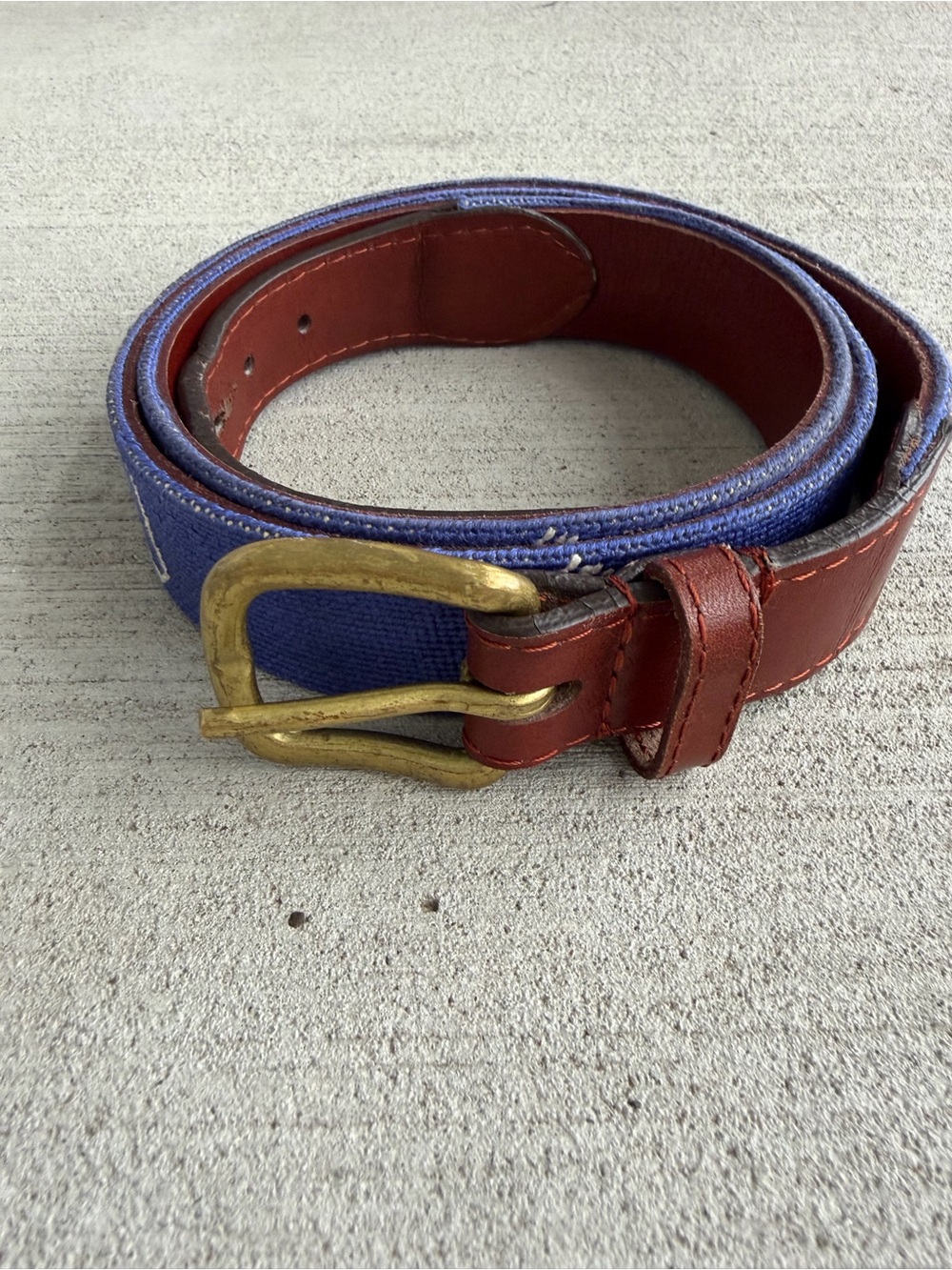Smathers & Branson Hand Stitched Needlepoint Belt Sz 40 Blue  Leather Belt